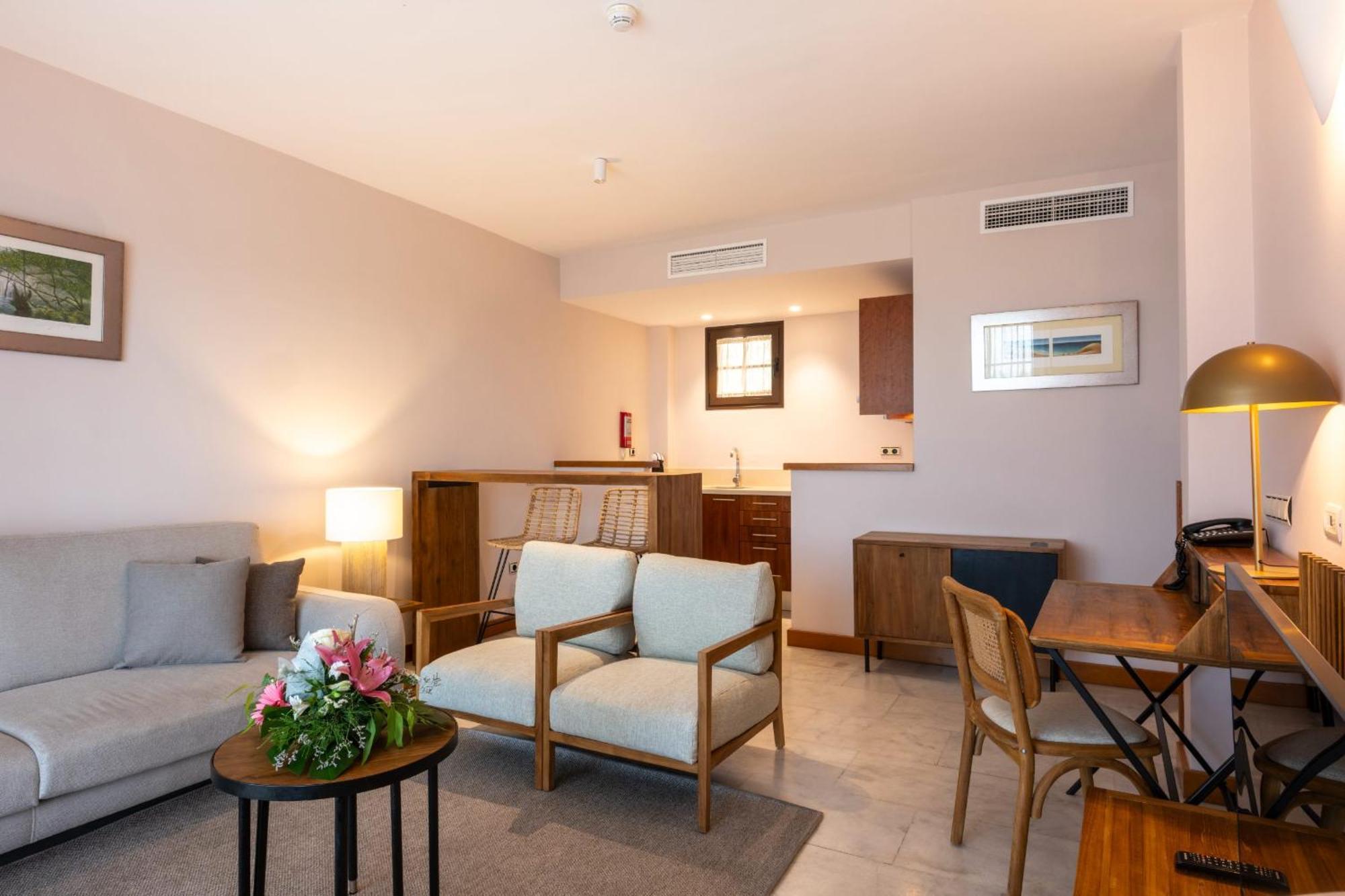 Hotel Suite Villa Maria Costa Adeje  ภายนอก รูปภาพ