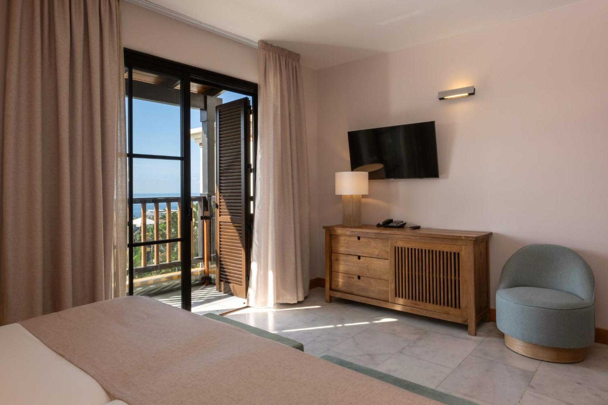 Hotel Suite Villa Maria Costa Adeje  ภายนอก รูปภาพ